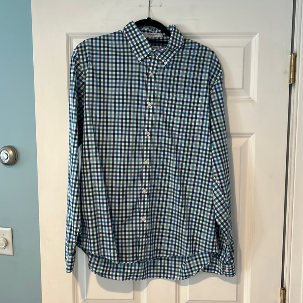 Never Worn! LL Bean Large Slim Fit Button down.